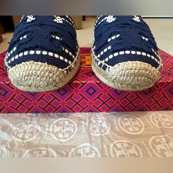 Tory Burch Shoes - Picture 10 of 16